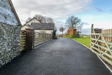 You are assured of privacy here however the friendly owners live next door and are on hand if you have any questions.