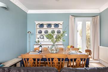 Enjoy family meals together at Seaward.