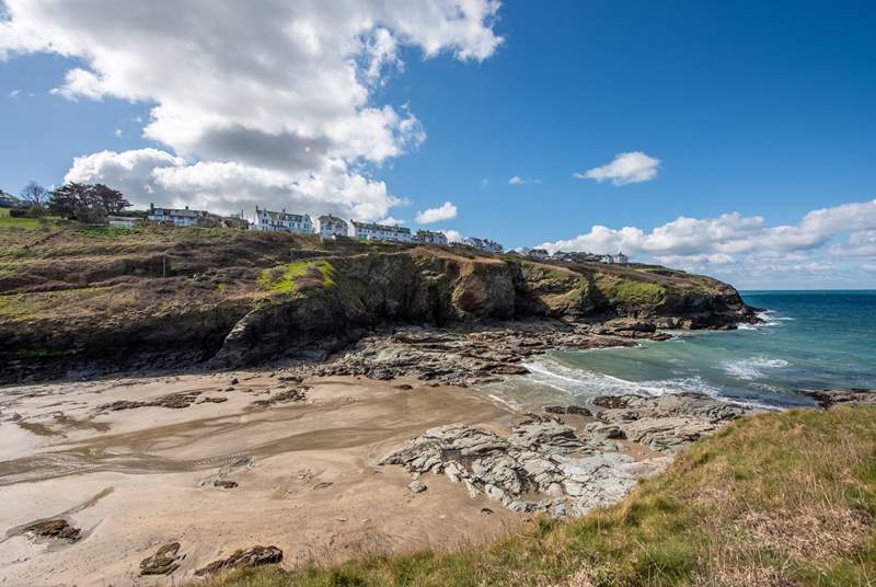 The little bay at Port Gaverne is the shortest of strolls down the hill.