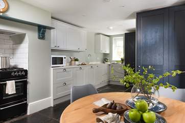 The kitchen is so well equipped and the large range style cooker is perfect when catering for a crowd.