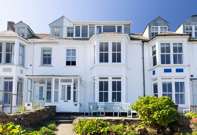 Welcome to Seaward, a stunning three storey Edwardian terraced house set in a prime location in Port Isaac.