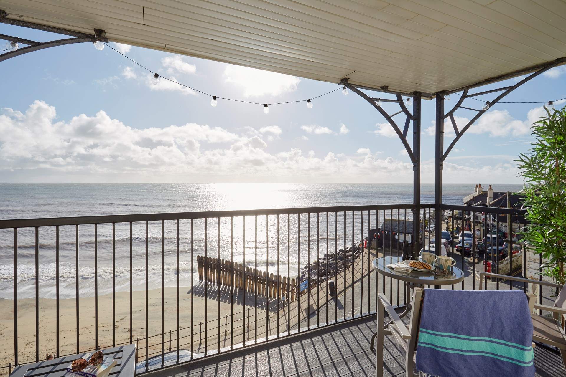 Hear the sounds of the waves and relax.