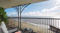 Sit back and relax with a good read and take in the amazing sea views overlooking Ventnor Esplanade. 