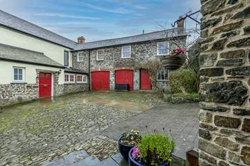 The Granary looks out over the courtyard and is accessed via a front door on street level.