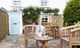 Little Mariners is a traditional fisherman's cottage, located just a short stroll from the harbour at St Mawes. - Thumbnail Image