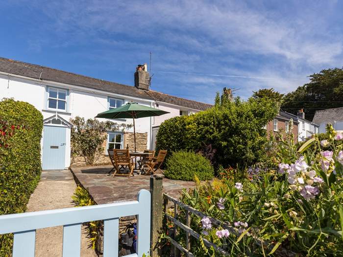 Little Mariners, Sleeps 4 in St Mawes