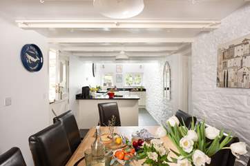 Serving up meals is a doddle in the kitchen/dining-room, but with such a great choice of places to eat out in the village do you really want to slave over a hot stove whilst on holiday?