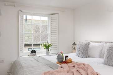The second bedroom also has a super-king-double bed which can also be set up as twin beds giving great flexibility