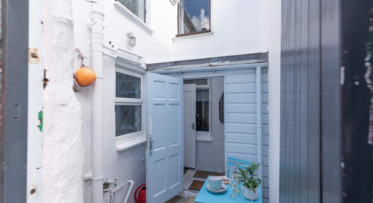 Looking towards the back door from the courtyard.