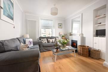 Gorgeously furnished and beautifully restored, this fabulous cottage is a dream.