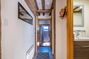 This lovely apartment is in the centre of town so you can pop out for breakfast, lunch or dinner and choose from a great selection of eateries.