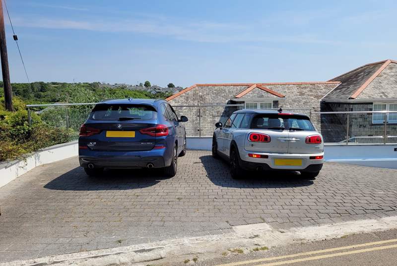 Parking for two cars is a real bonus in St.Mawes.