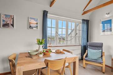 Lovely views out over Totnes from the dining-area