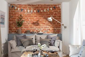 Relax in the sitting-area with your favourite book.