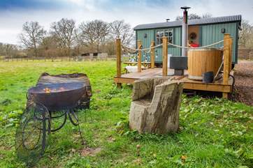 You can even barbecue over a wood fire...how dreamy!