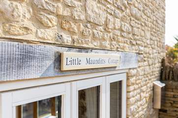 Welcome to Little Maunditts Cottage.