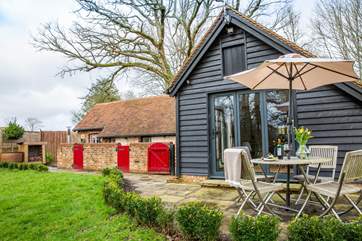 Enjoy the great outdoors at The Piggery at John Bulls House.