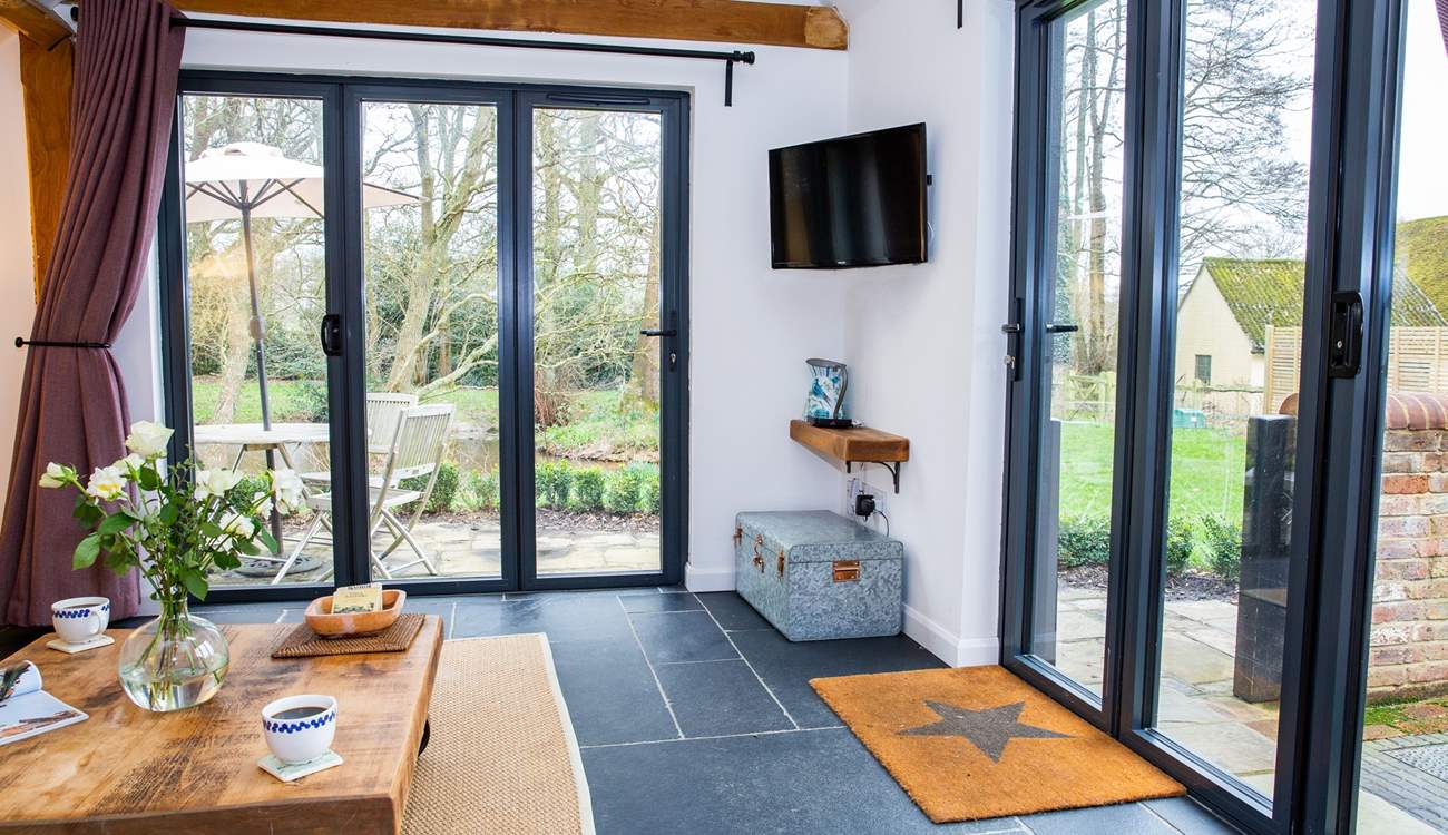 The sitting-area overlooks the lovely gardens. 