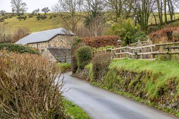 As you approach Haretor Barn you feel like you are leaving your busy life behind you and arriving at your rural haven.