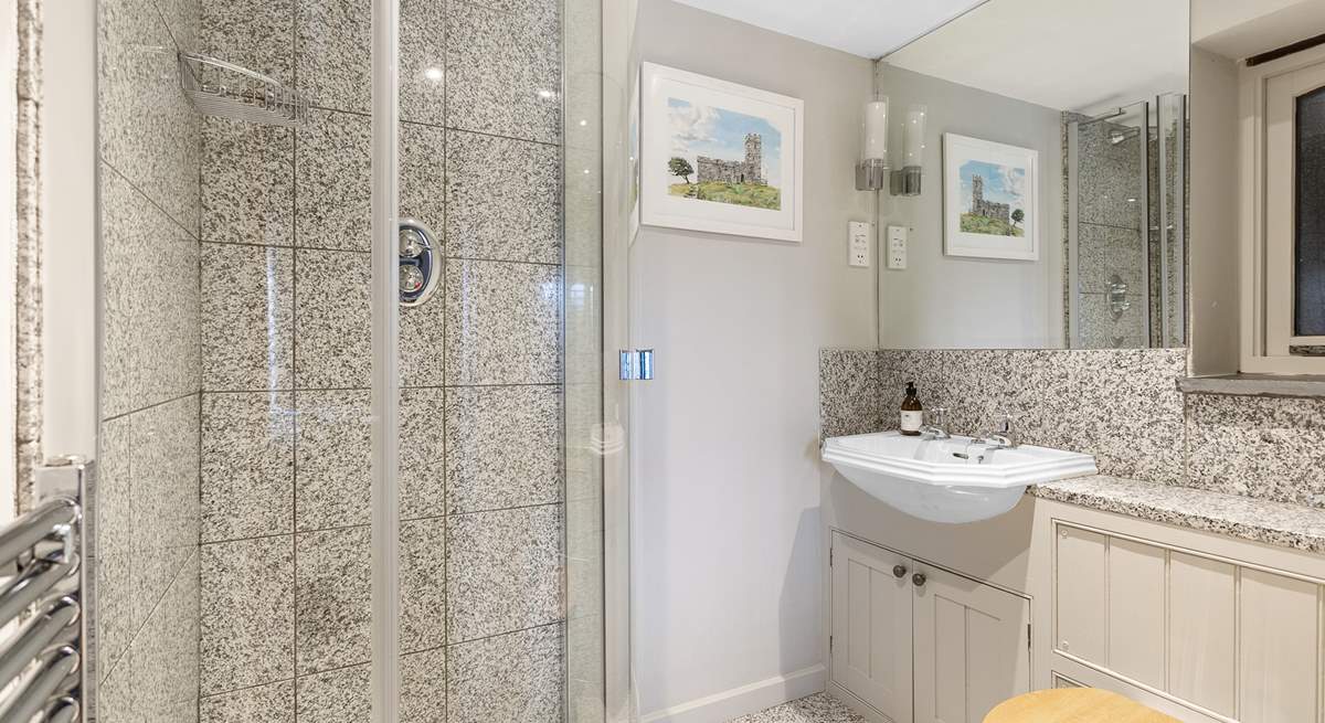 Bedroom 2 has the added luxury of an en suite shower-room.