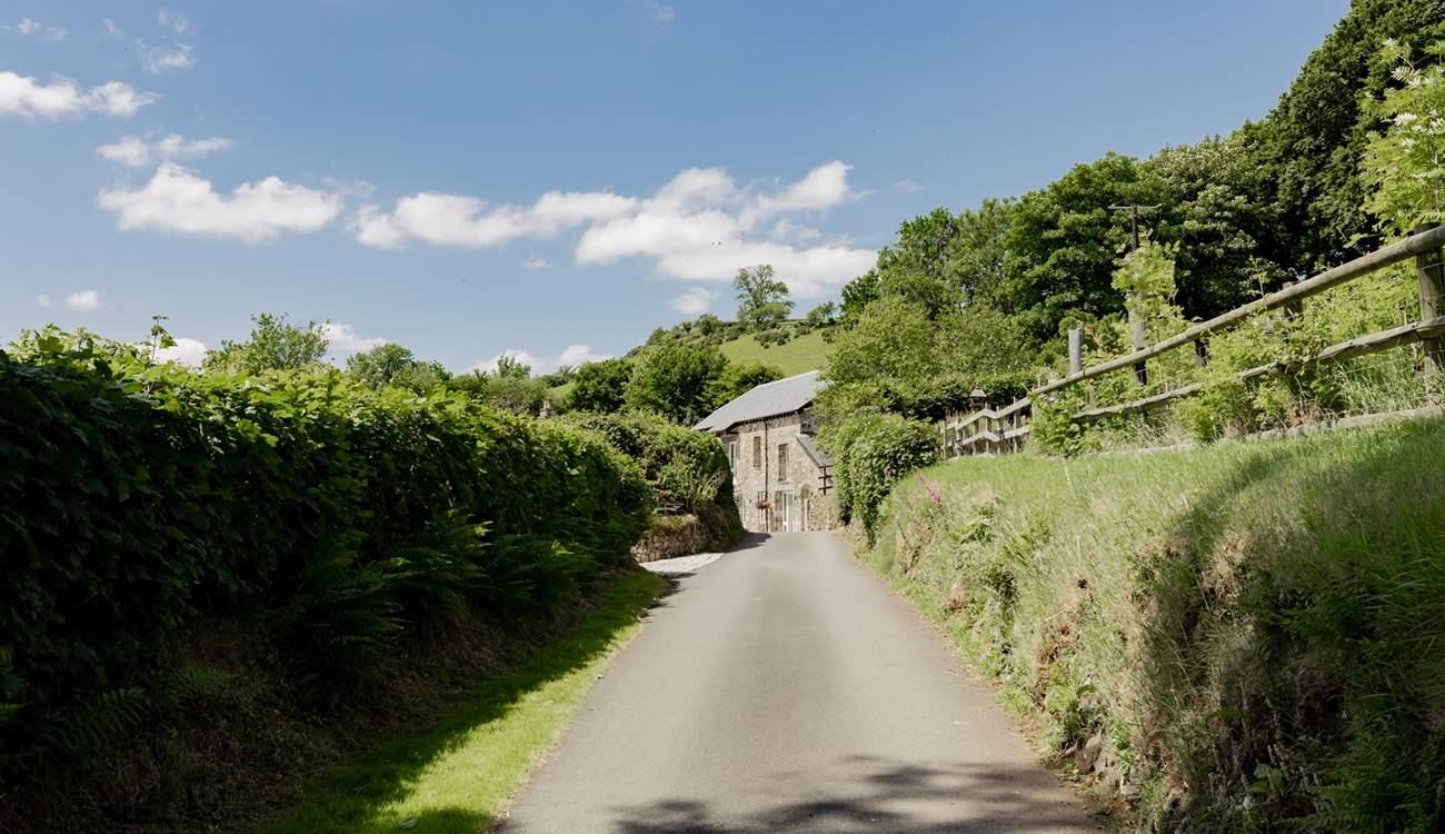 As you approach Haretor Barn you feel like you are leaving your busy life behind you and arriving at your rural haven.