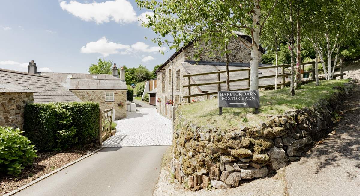 Haretor Barn is nestled in a beautiful rural spot.