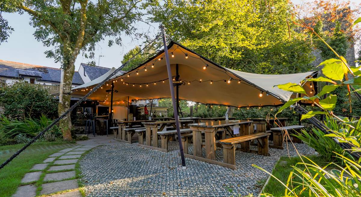 The fabulous outside seating area at the Castle Inn, Lydford is perfect for al fresco dining.