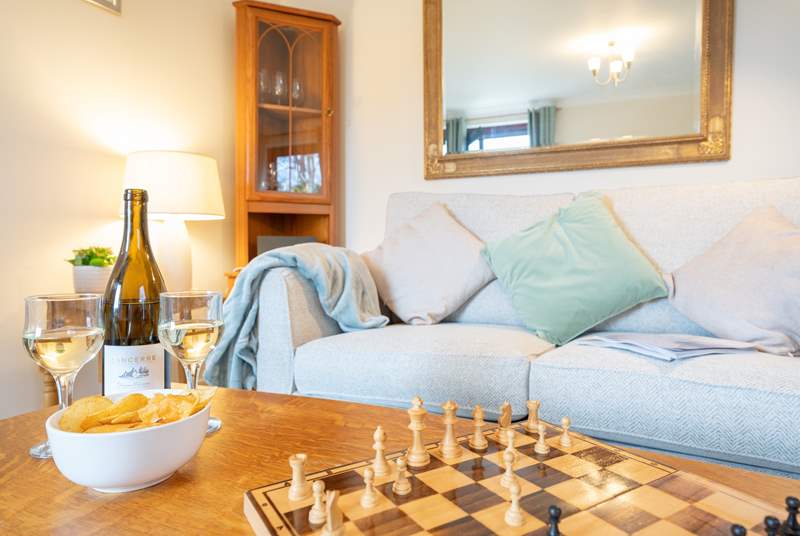 Cosy up for an evening of nibbles and a game of chess or just reflect on the idyllic location and plan tomorrow's adventure.