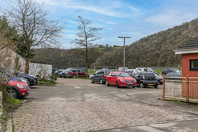 Parking will usually be available on the road outside Cadena Cottage however there is also a free car park just 100 yards away.