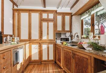 This lovely bright kitchen is perfect for preparing a bit of breakfast before the adventures of the day.....