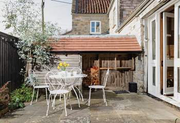Enjoy a little al fresco summer dining, in your completely self-contained courtyard area.