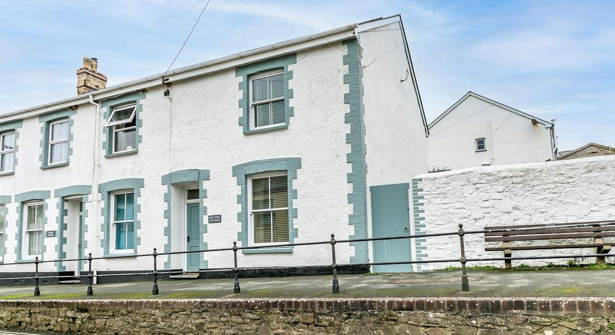 Perfectly positioned on the main street in the charming village of Hartland, welcome to Bay Tree Cottage. With the blue gate being access to your garden and side entrance through the boot room.