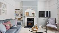 Welcome to Bay Tree Cottage in the heart of Hartland.
With it's gorgeous interiors, beautifully furnished you will feel right at home here.