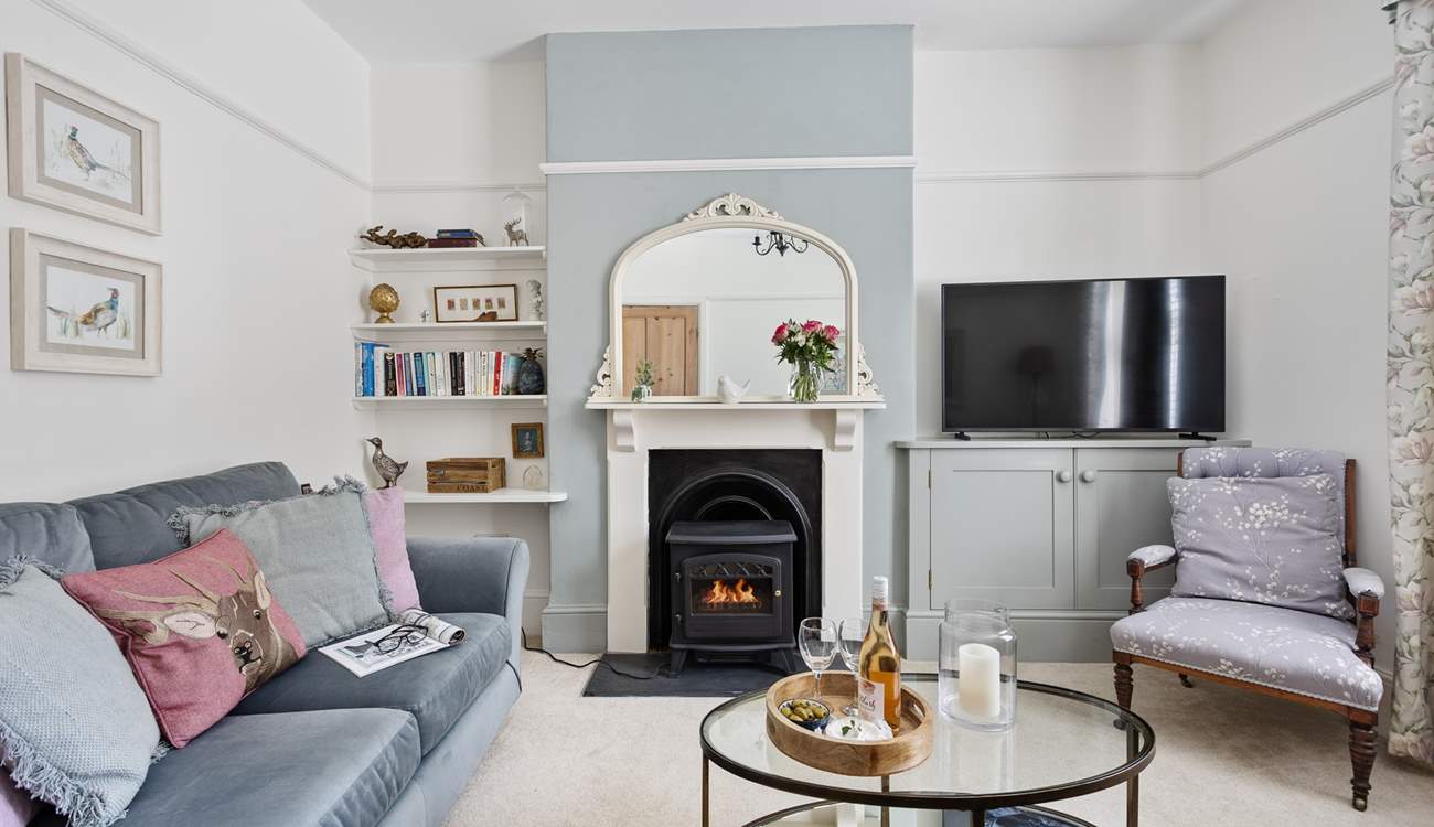 Welcome to Bay Tree Cottage in the heart of Hartland.
With it's gorgeous interiors, beautifully furnished you will feel right at home here.