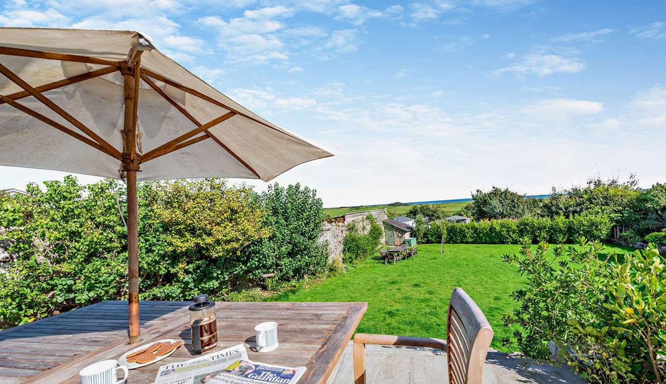 Perfect spot for breakfast or dinner al fresco under the stars.