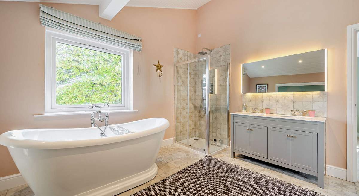 Beautiful bathroom shared with bedrooms 6 and 7.