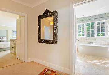 Such a sunny house with a loved filled happy vibe. 