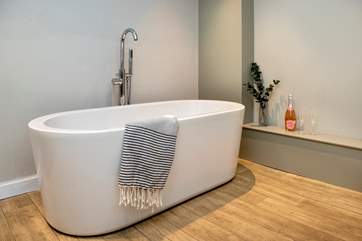 Treat yourself to a leisurely soak in this gorgeous bath - bubbles are an optional extra!