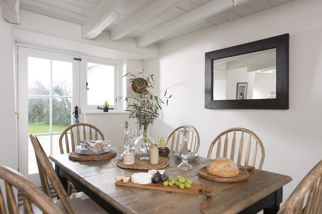 From the dining area you can step out onto the terrace.