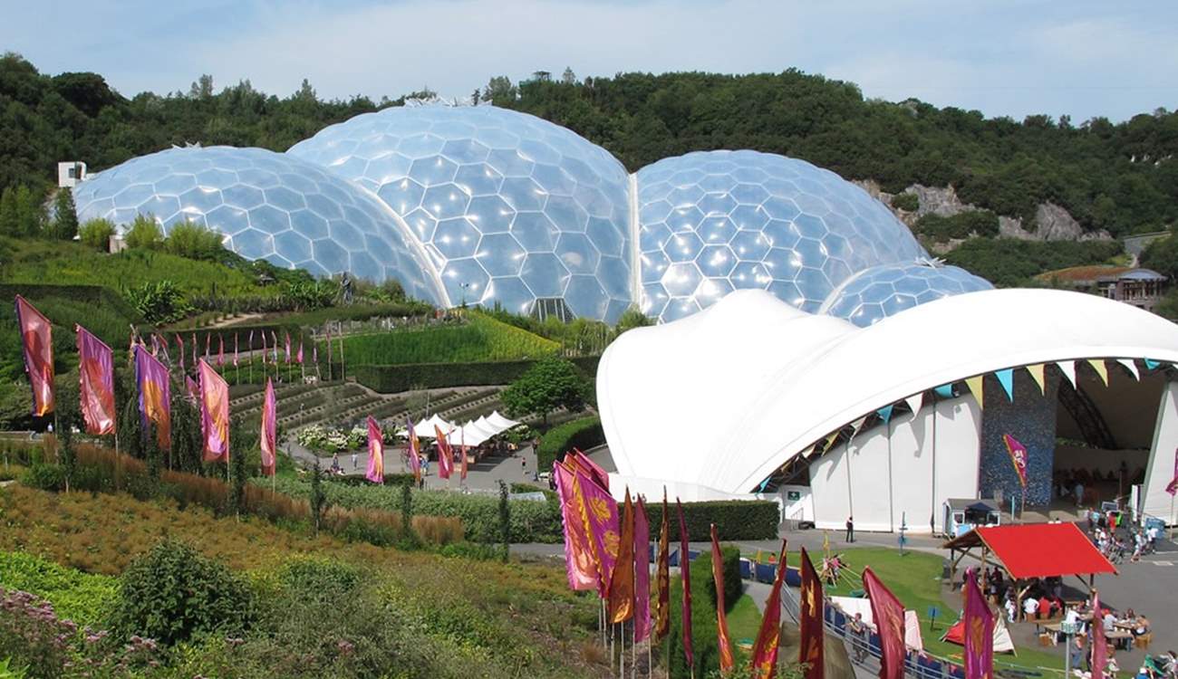 You can walk to the world renowned Eden Project from Southleigh House.