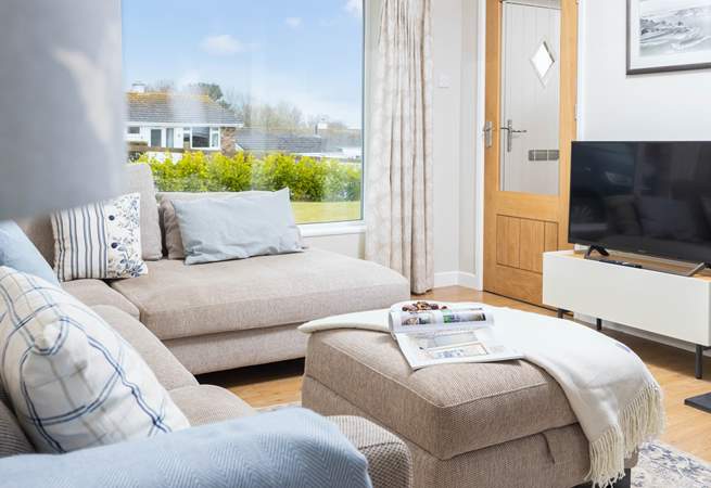 Family entertainment on tap from the Smart TV and Bluetooth speaker.