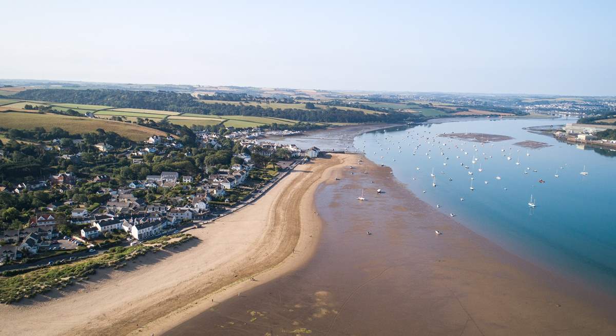 Appledore sits opposite Instow and a passenger ferry runs between the two in summer.