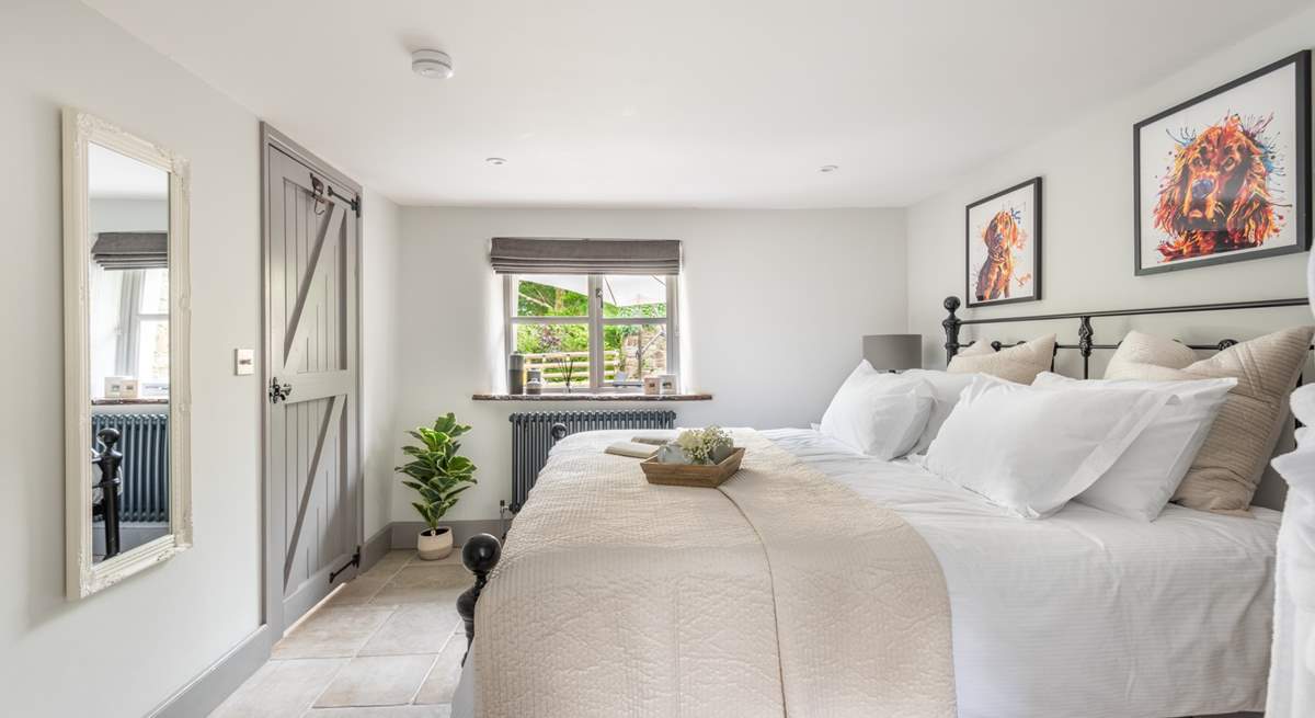 Bedroom 1 has a huge super-king size six-foot bed. 