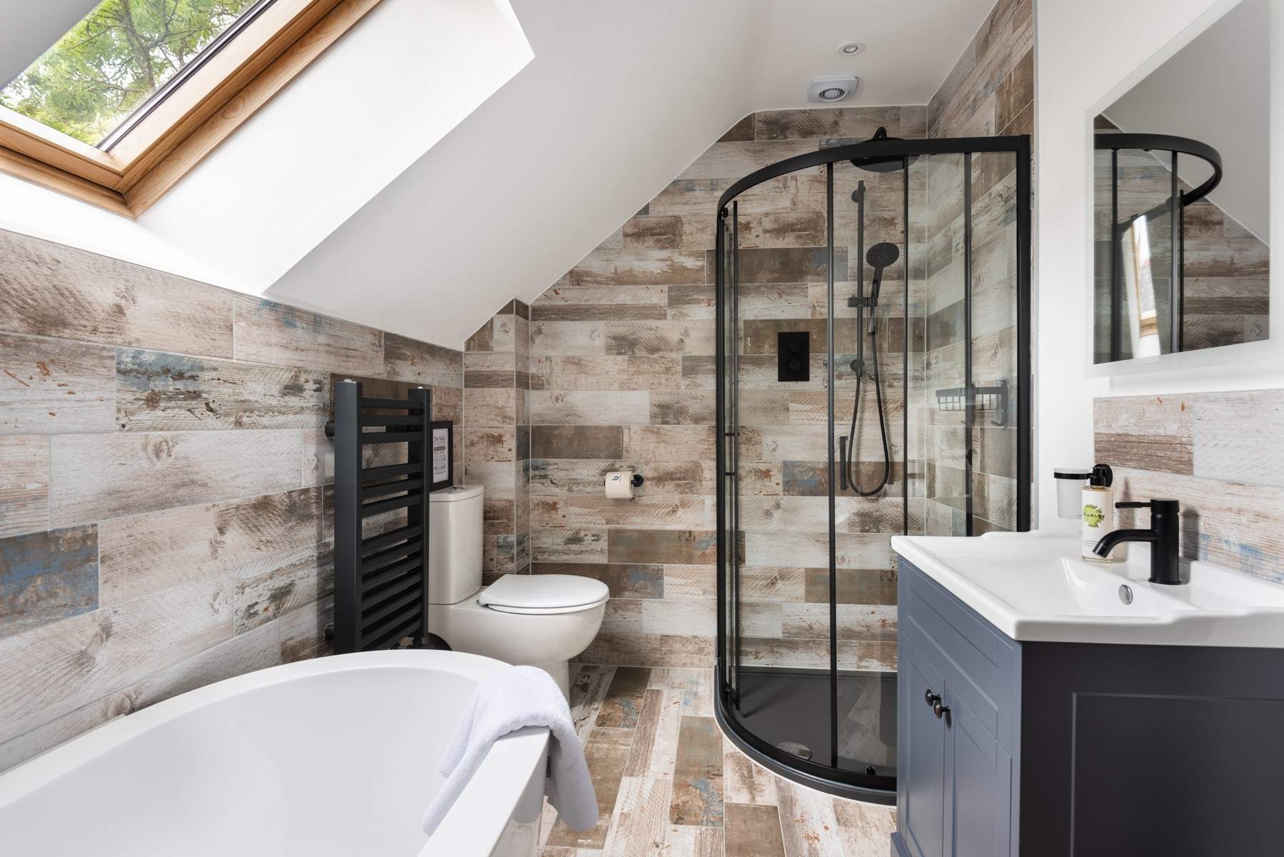 Enjoy in a refreshing shower to start the day.