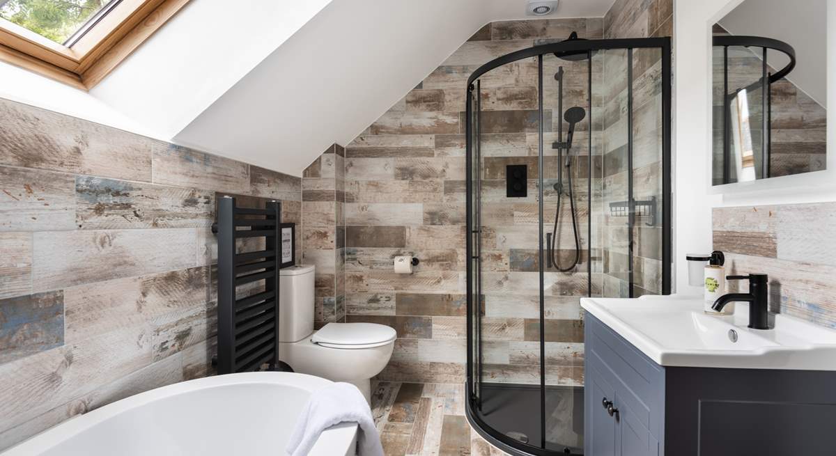 Enjoy in a refreshing shower to start the day.