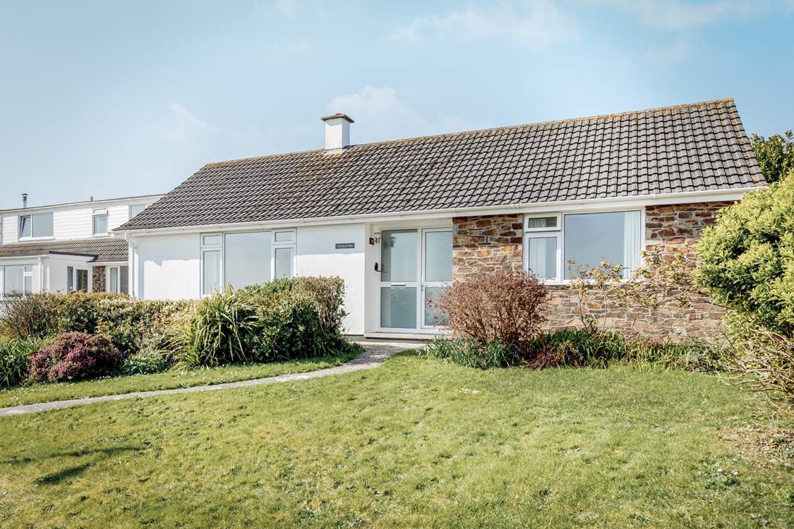 Welcome to your Cornish holiday abode Gull Rock View.