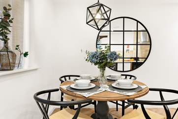 Elegantly furnished and beautifully presented.