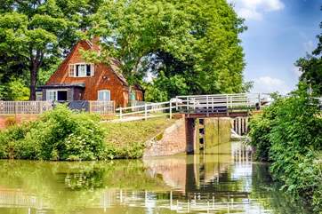 Devizes is an idyllic town with more than 500 listed buildings to discover.