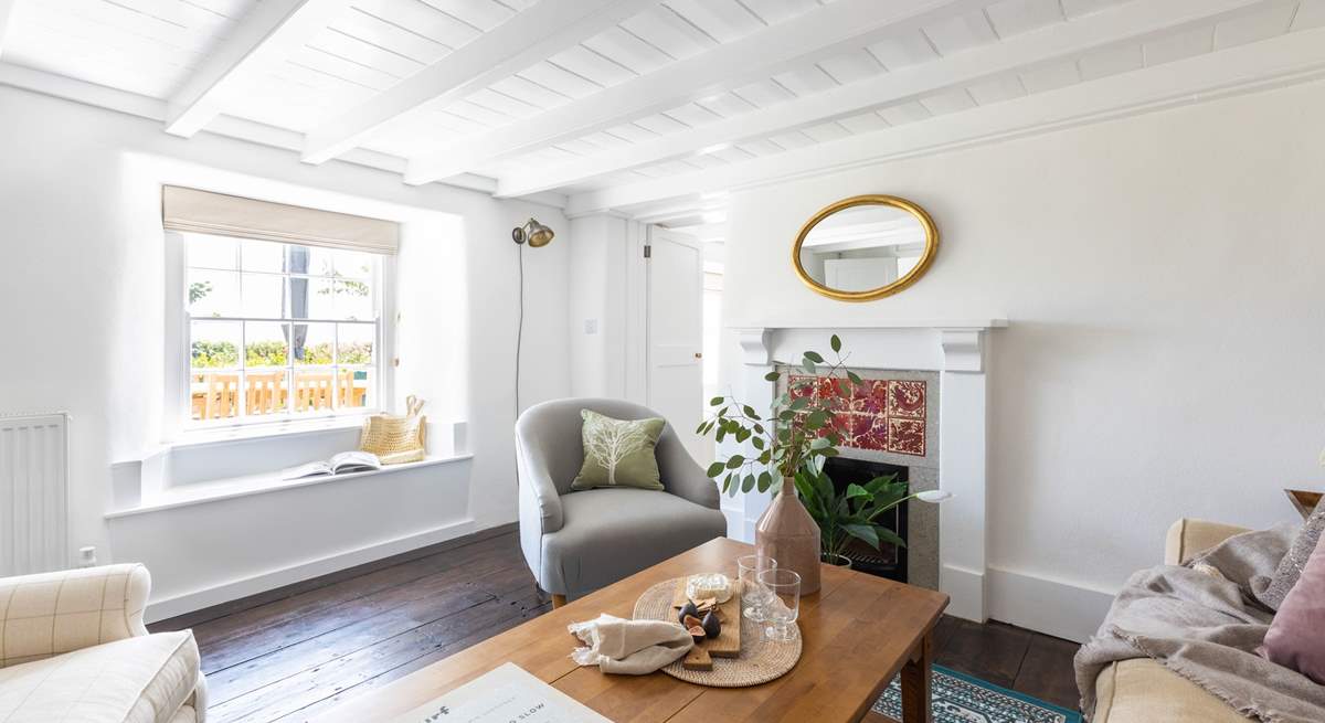 This beautiful cottage has two interlinking sitting-rooms so there's plenty of space for a quiet read, catch up on a movie or simply sit and chat.