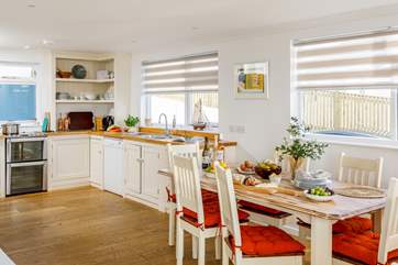 The kitchen has all you need including the all-important dishwasher.